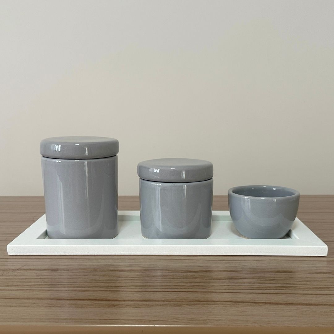Kit Higiene Porcelana (3 Peças - Cinza) + Bandeja MDF