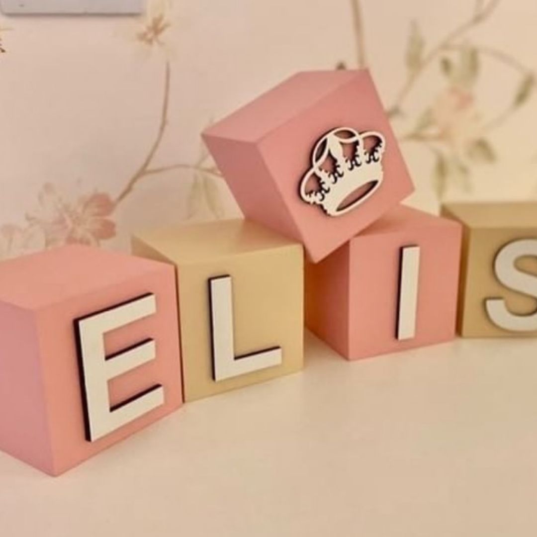 Cubo Com Letras MDF (Várias Cores - Menina)