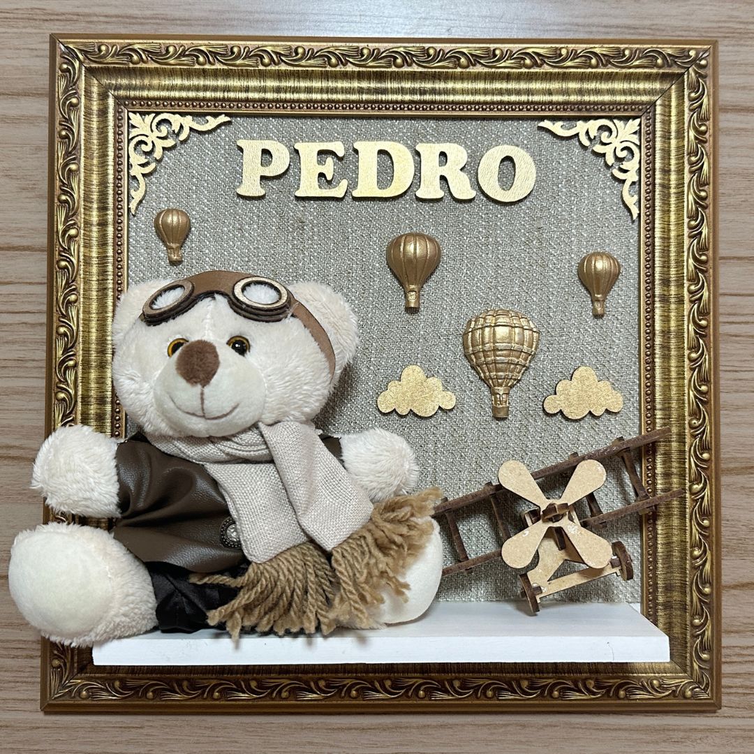 Quadro Maternidade Aviador Clássico Bege (Fundo Bege)