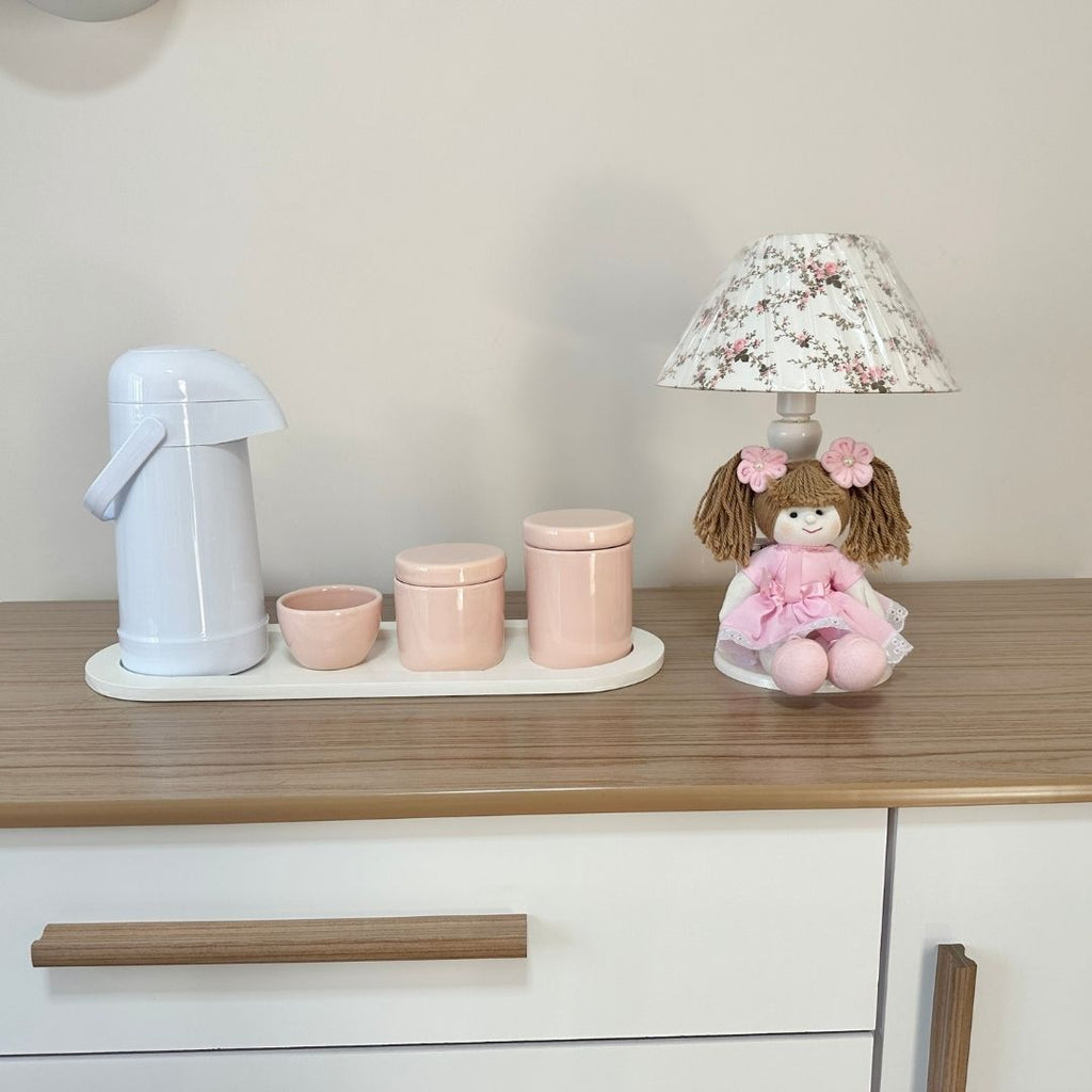 Kit Higiene Porcelana (3 Peças - Rosa) + Bandeja MDF + Garrafa Térmica