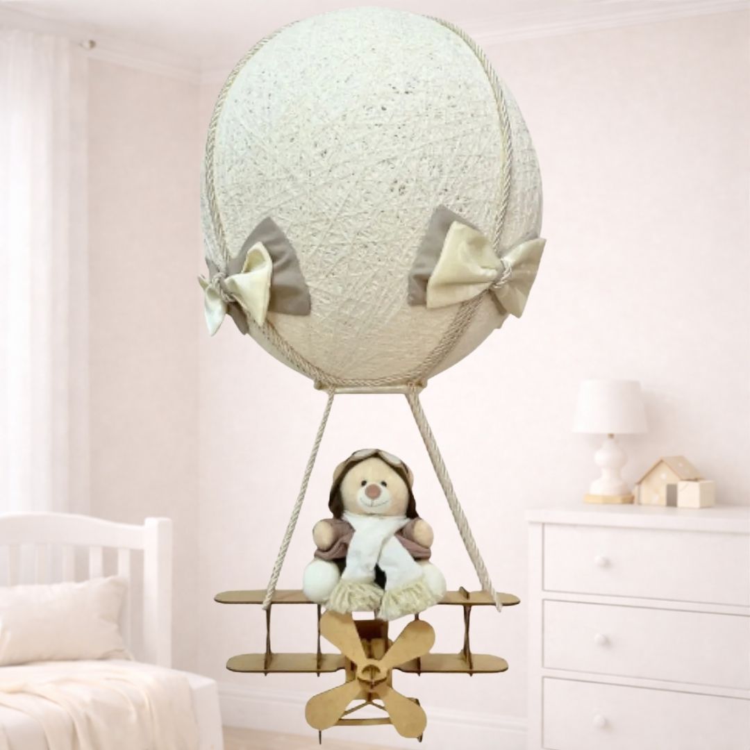 Lustre Balão Com Aviãozinho (Bege) + Urso Aviador (Bege)